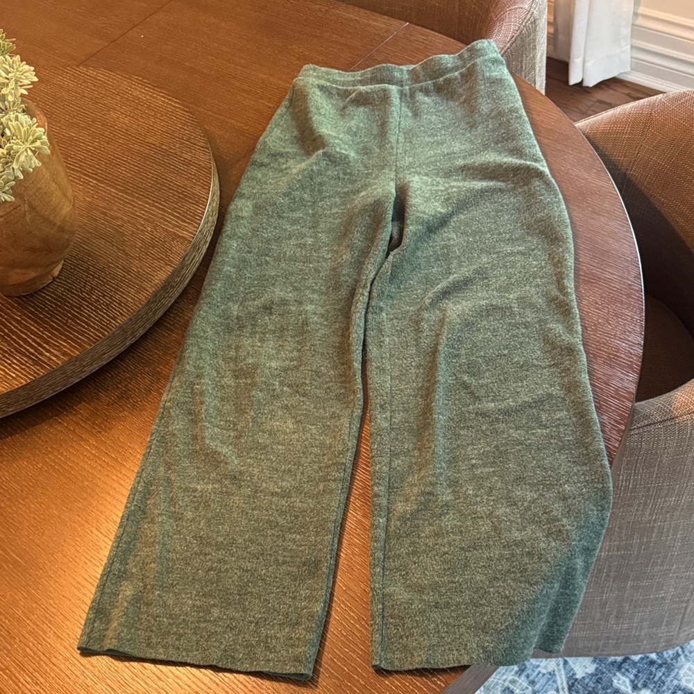 Zara Deep Green Fleece Women’s Pants